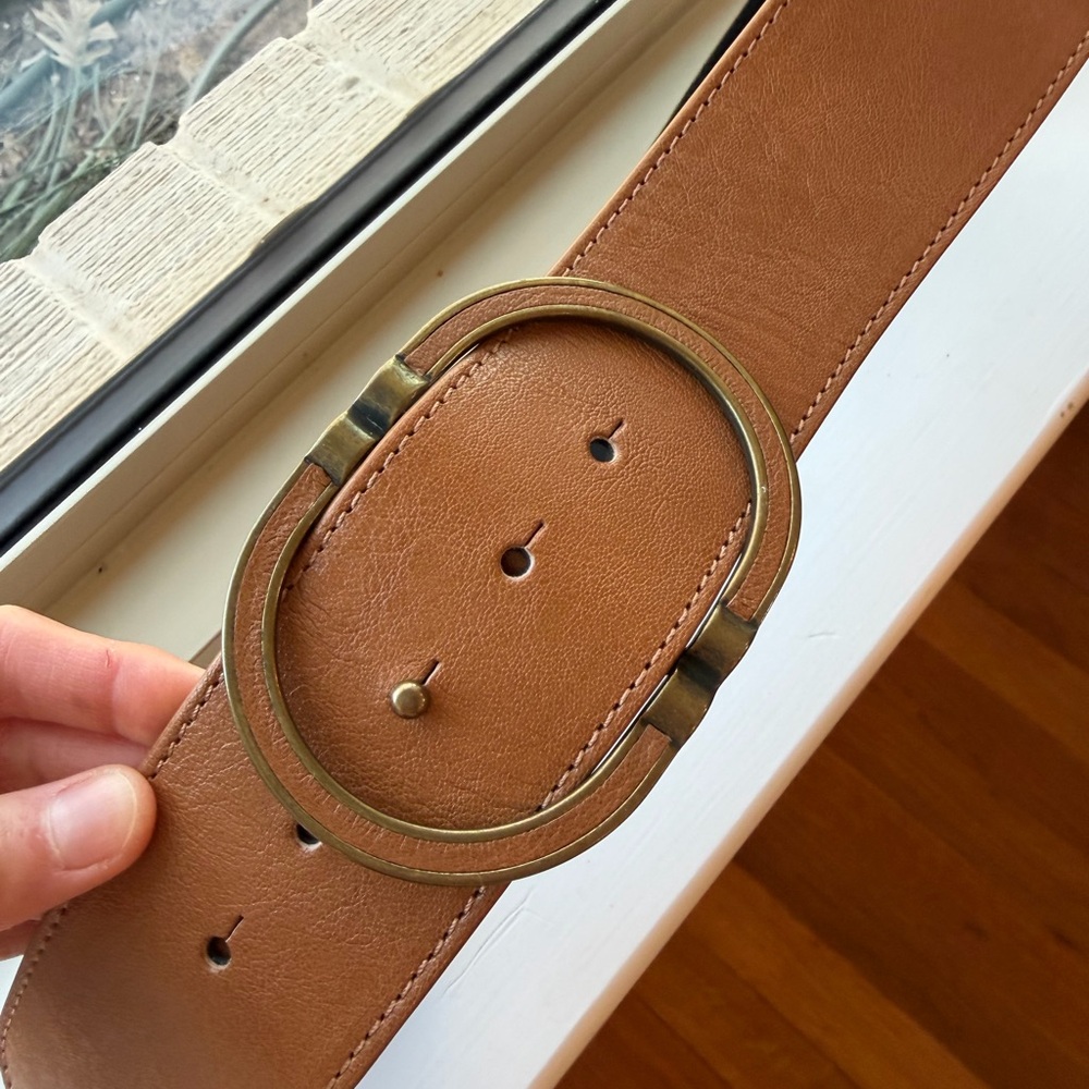 Sézane Fetiche Tan Leather Belt with Brass Oval Buckle
